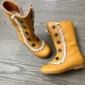 Liv & Mia Vintage Military Camel Button Boots - 9